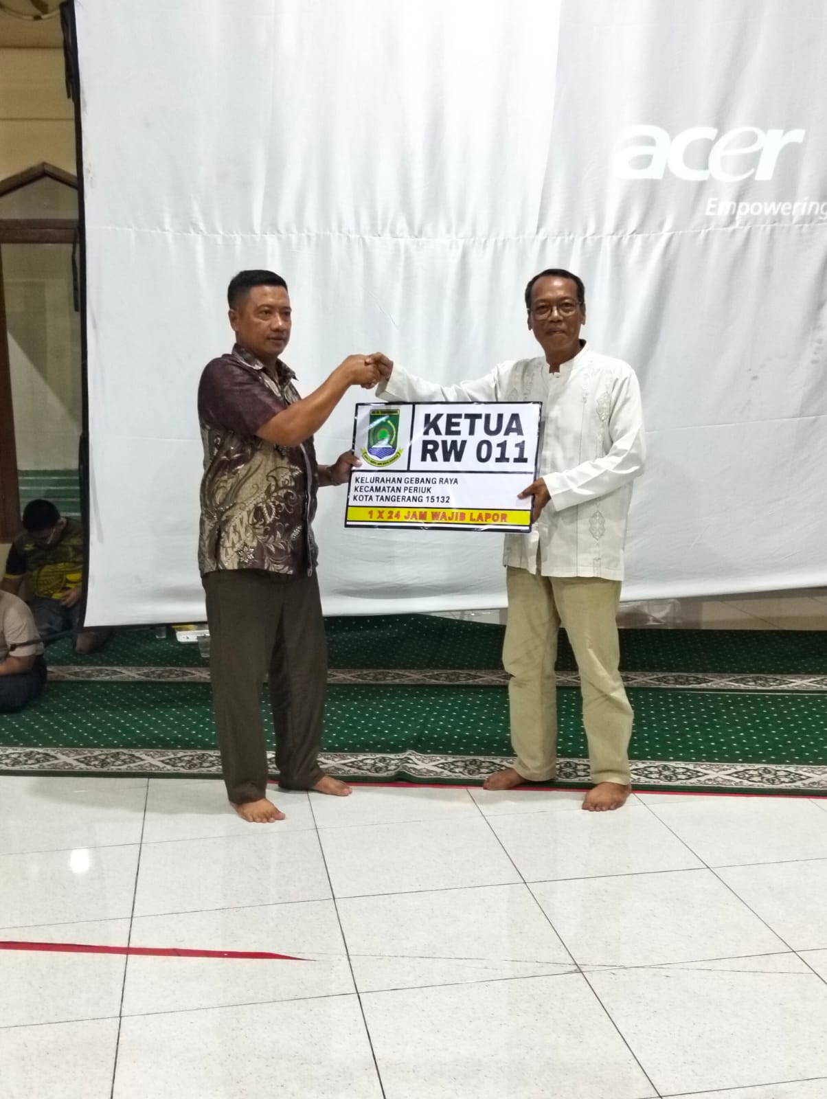 Pelantikan kepengurusan RT/RW Perumahan Griya Sangiang Mas berlangsung dengan Khidmat.